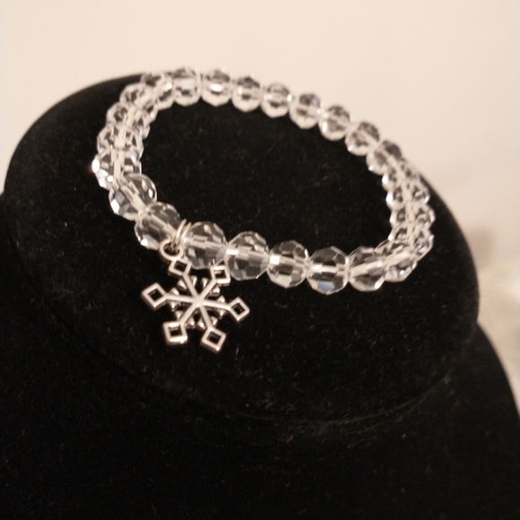 Jewelry - Bracelet